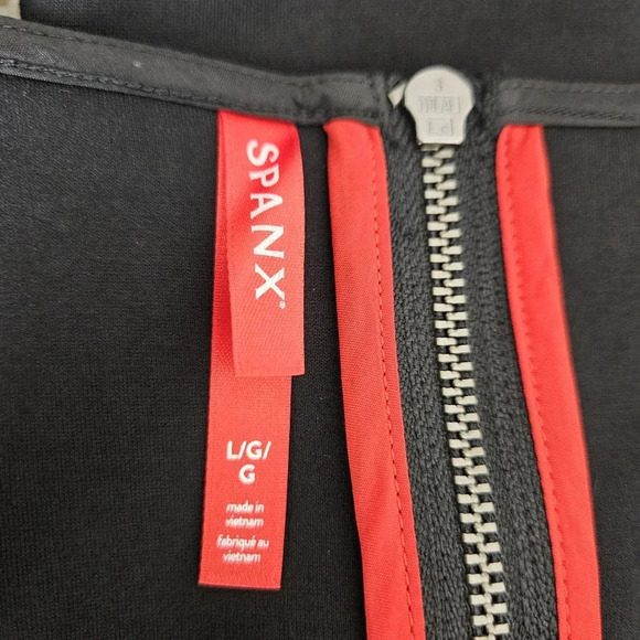 SPANX Perfect Jumpsuit Black V Neck Sleeveless One Piece Ponte Flare Pants NWT - Picture 4 of 7